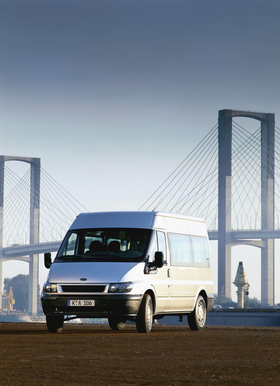  Ford Transit 2000 года  (фото 109 из 109)